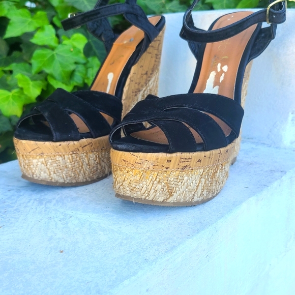 Betan 6" Wedges - Picture 3 of 5